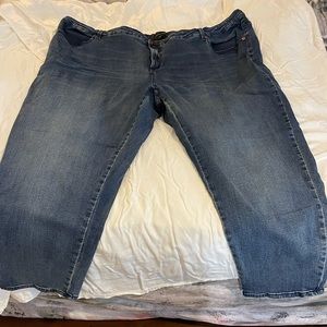 Mid rise skinny jeans